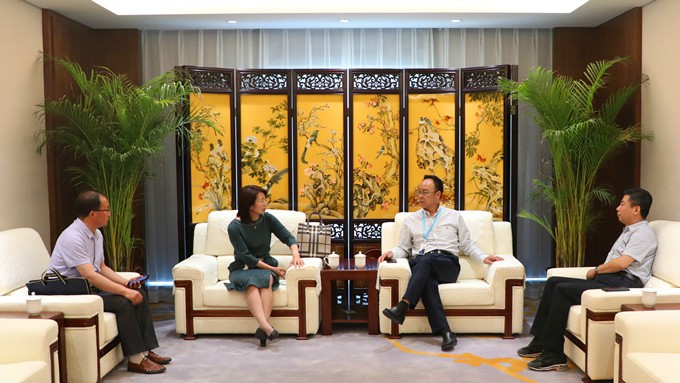 定西市委常委、宣傳部長陳月芳一行 到集團公司推介洽談合作項目