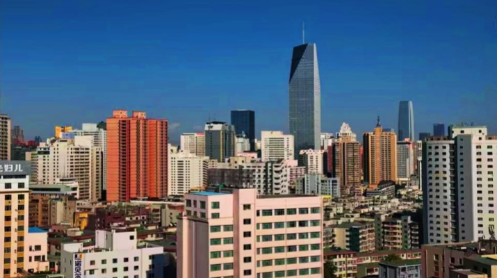 “蘭哈頓”帶火大蘭山，這個打卡攻略請收好！